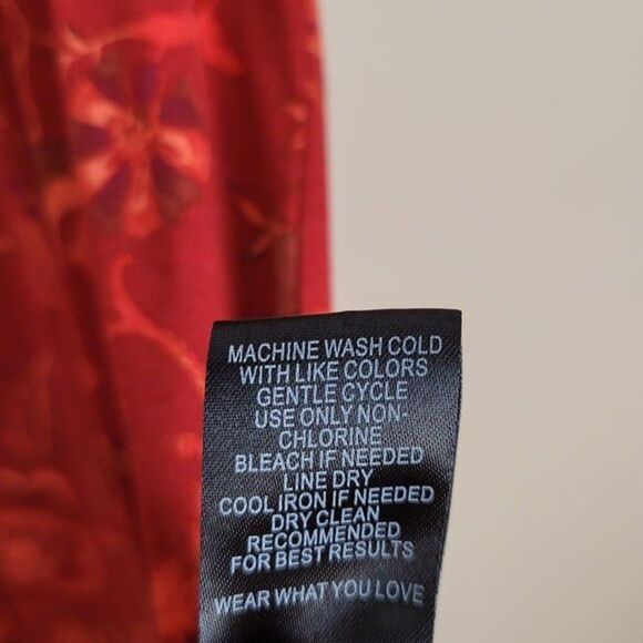 Torrid Size 2X Super Soft Button Front Seamed Top Floral Short Sleeve Red Orange - Picture 11 of 12